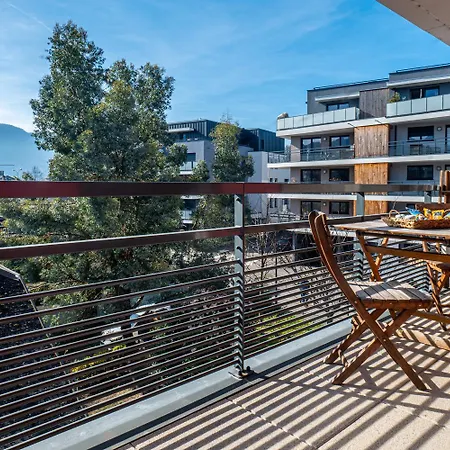 La Parenthese - Annecy- Grande Terrasse - - Garage