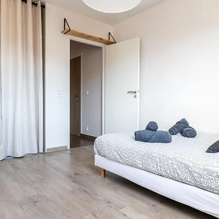 La Parenthese - Annecy- Grande Terrasse - - Garage Apartment *